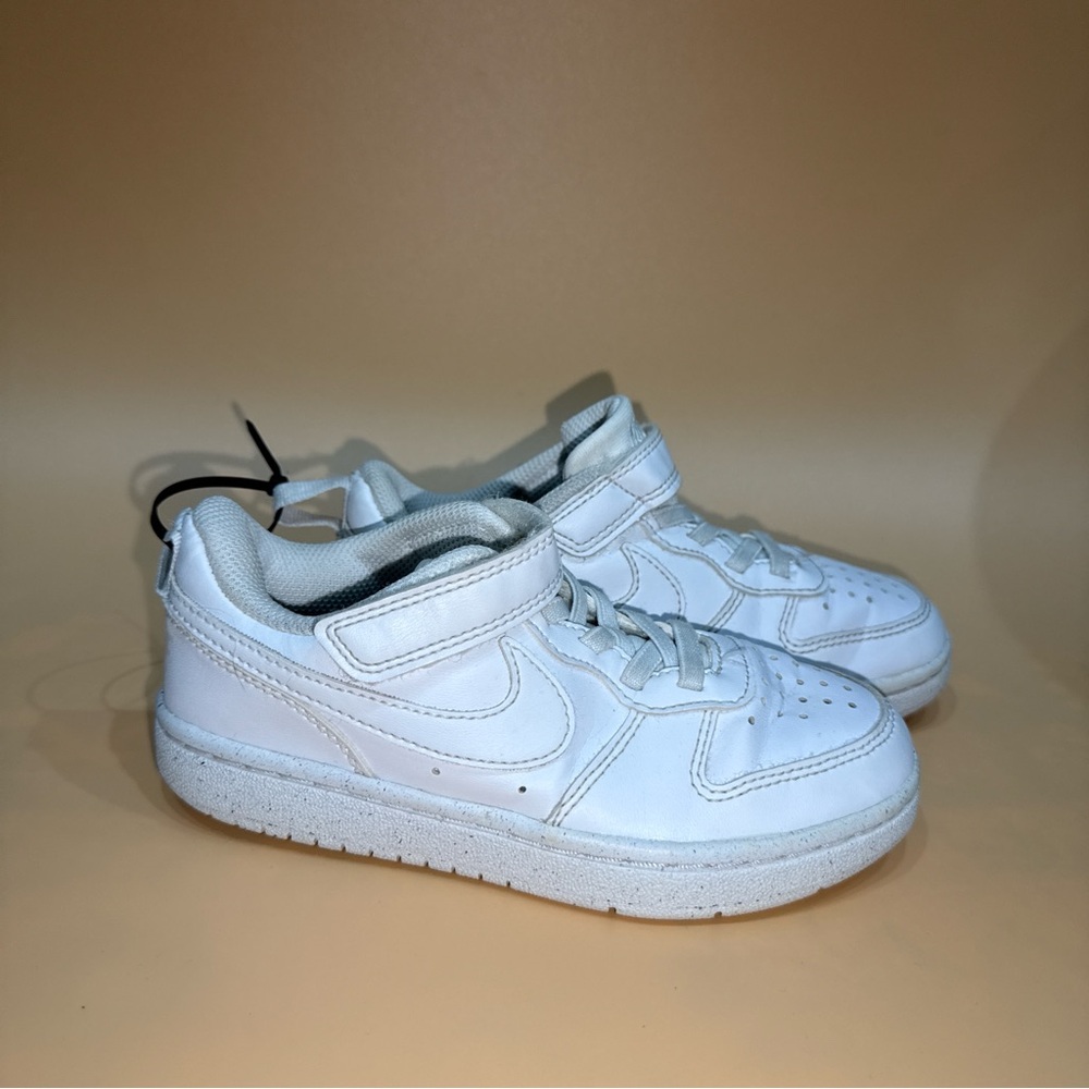NIKE Kids Court Borough Low 2